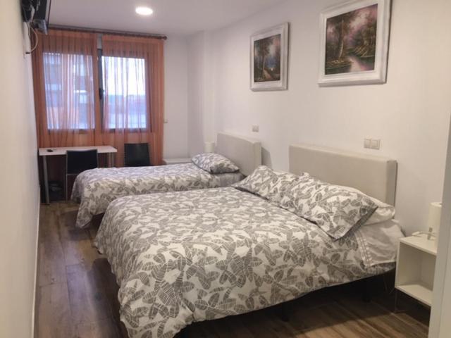 Rooms H Skyline Alcorcón Εξωτερικό φωτογραφία