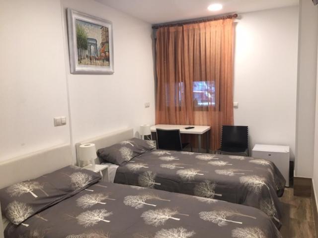 Rooms H Skyline Alcorcón Εξωτερικό φωτογραφία